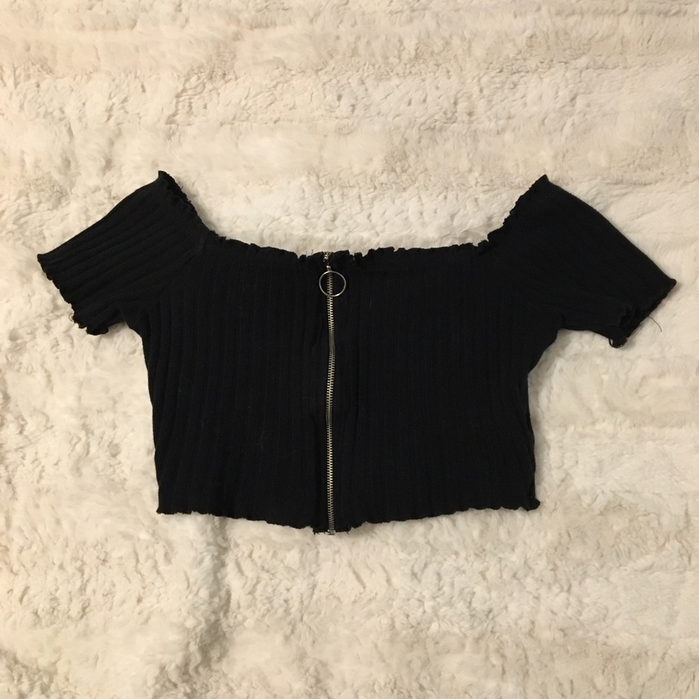 Mini Black Top